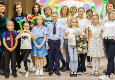 В начальной школе Усть-Пристани прошел праздник, посвященный Дню матери. Фоторепортаж